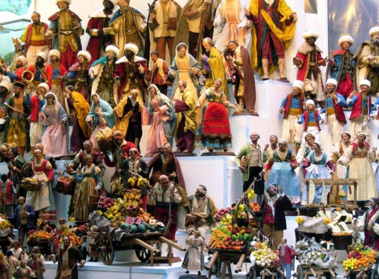 Suite San Gennaro Bis Наполи Екстериор снимка