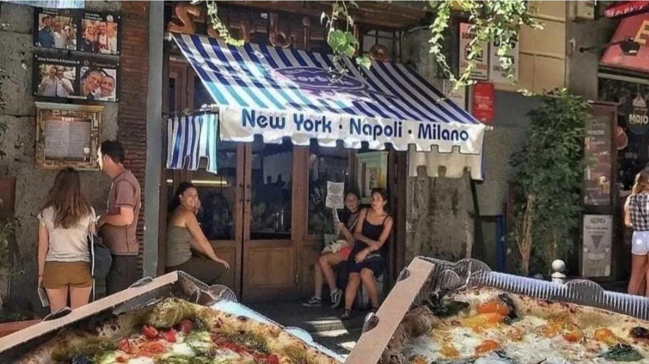 Suite San Gennaro Bis Наполи Екстериор снимка