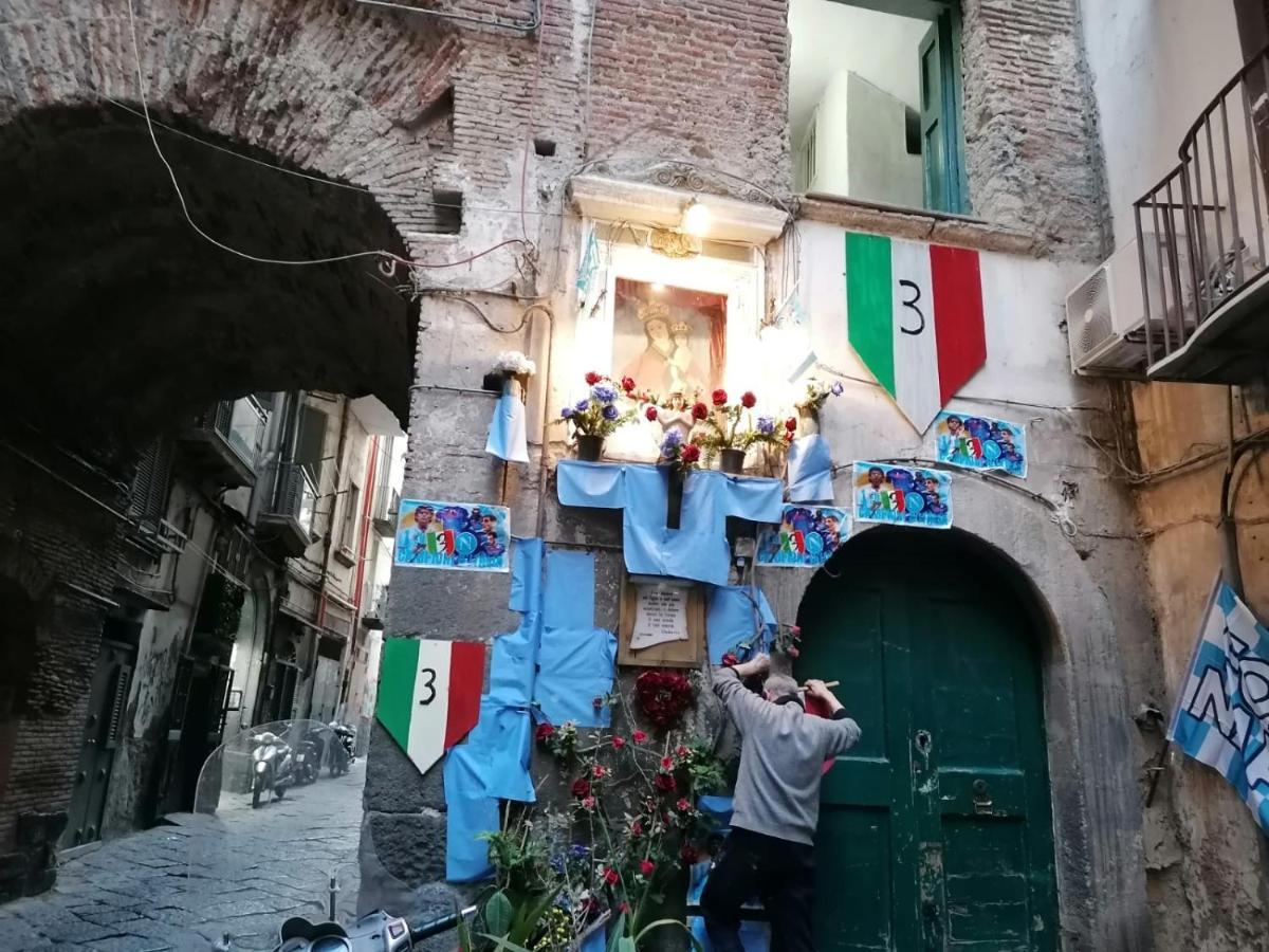 Suite San Gennaro Bis Наполи Екстериор снимка